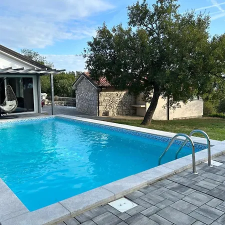 Villa Jelly Šmrika